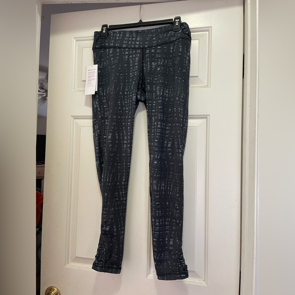 NWT Women’s Free 2 B workout leggings size L